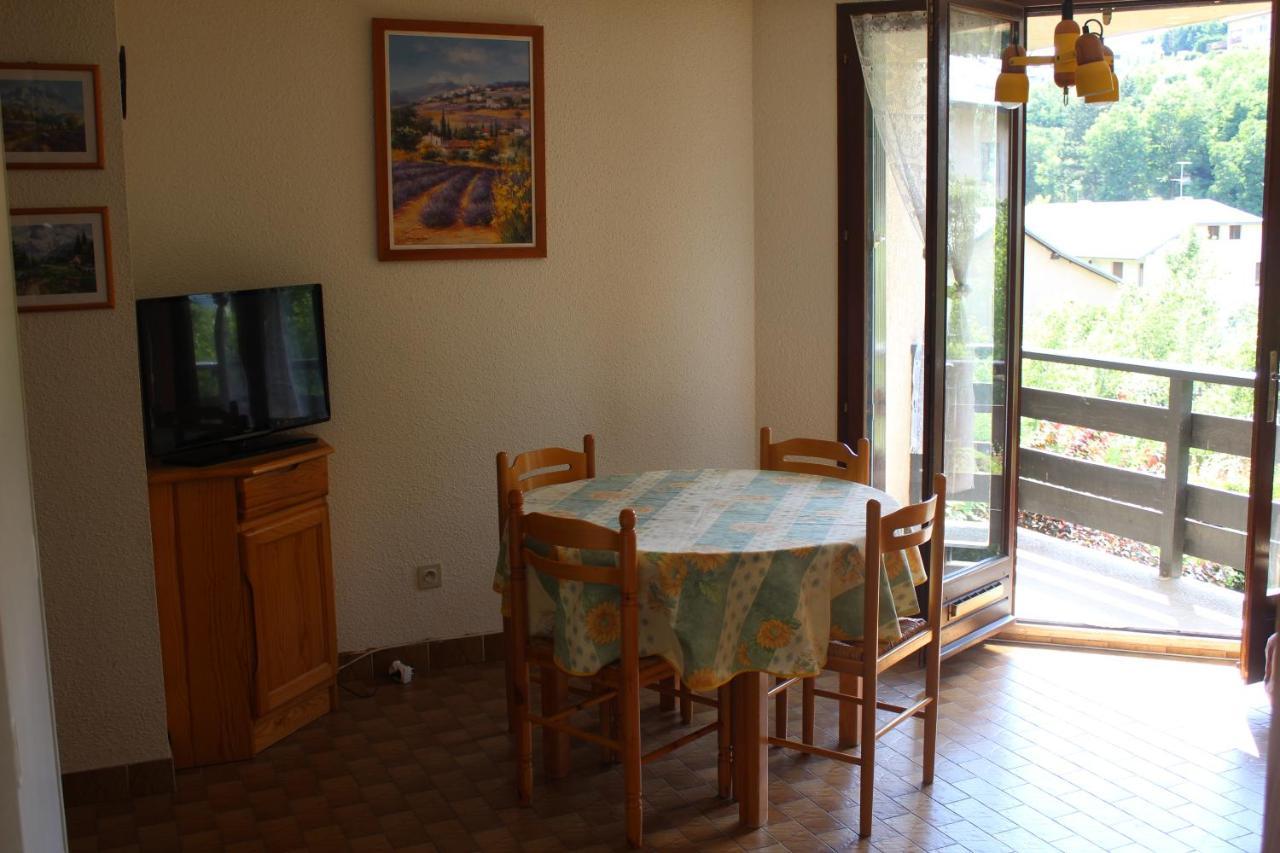 Appartement Au Calme, A Deux Pas Du Plan D Eau Embrun Buitenkant foto